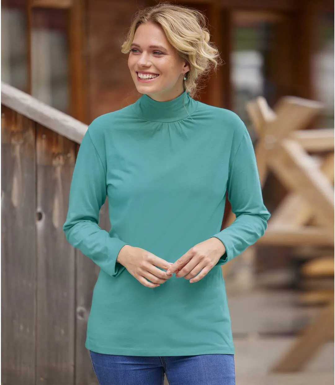 2-Pack Women's Turtleneck Tops in Navy and Turquoise