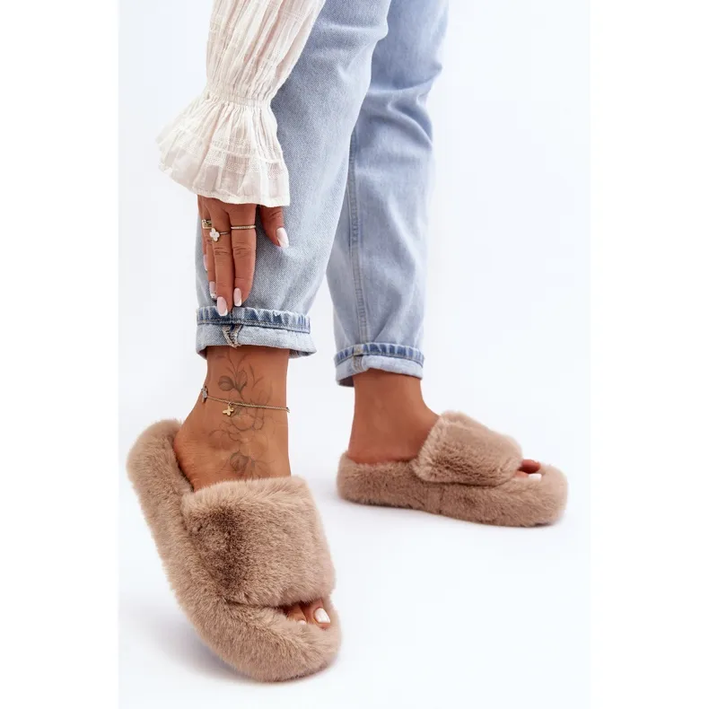 Beige Women's Fur Slippers