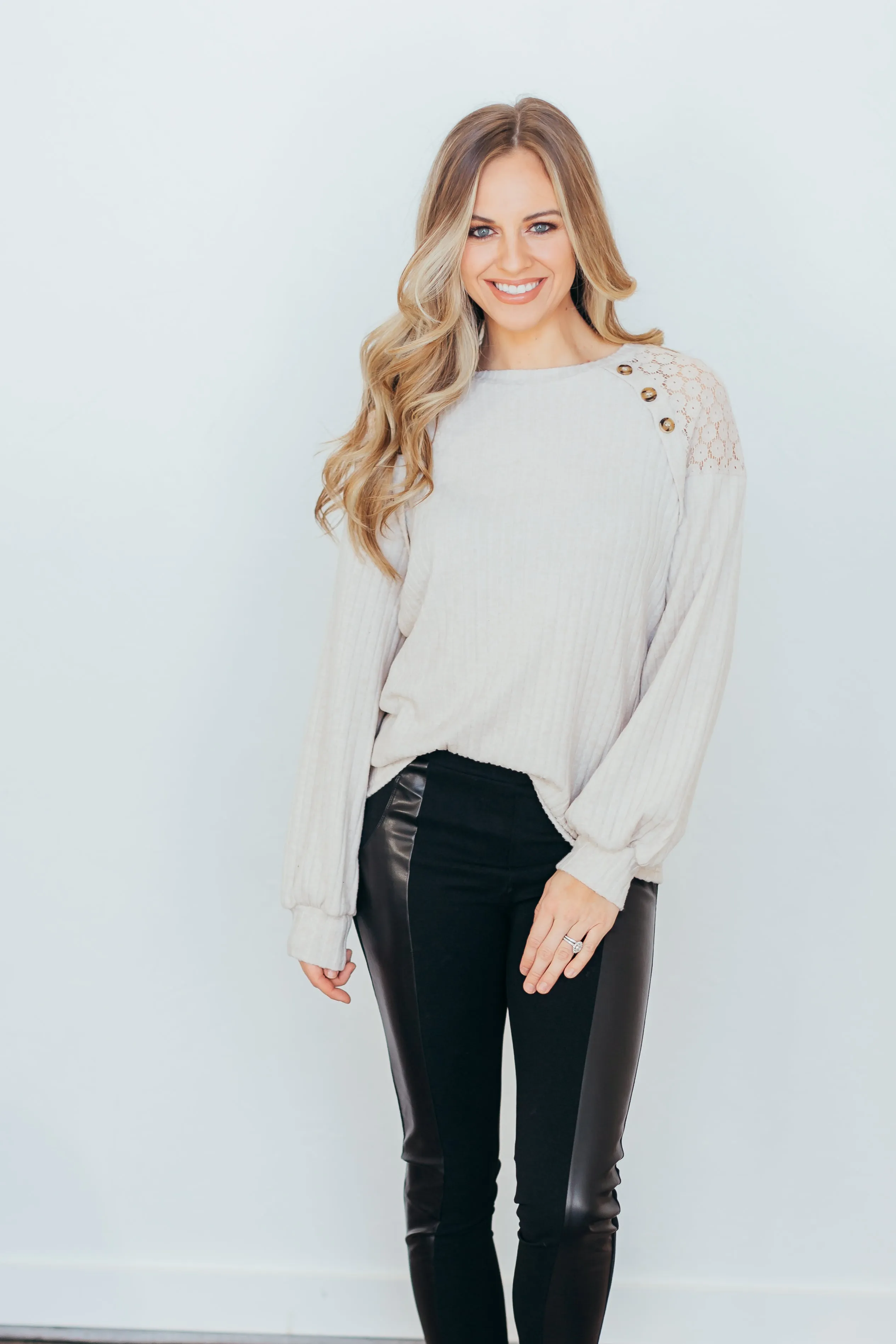 Button Detail Top