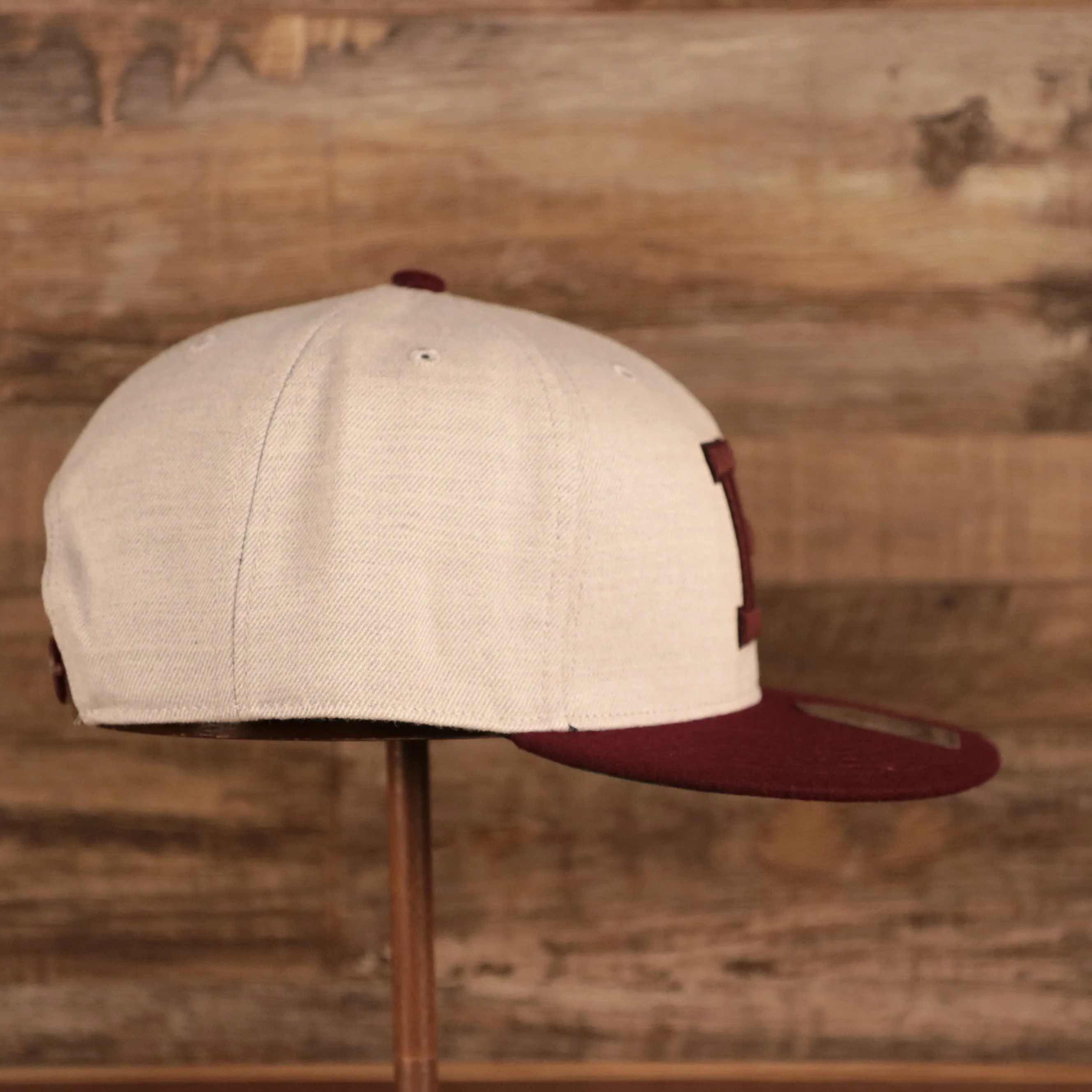 Snapback Hat with Wool Brim in Light Gray and Maroon ONESIZE