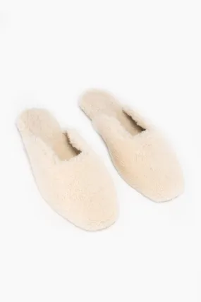 Shearling Slippers in Cream