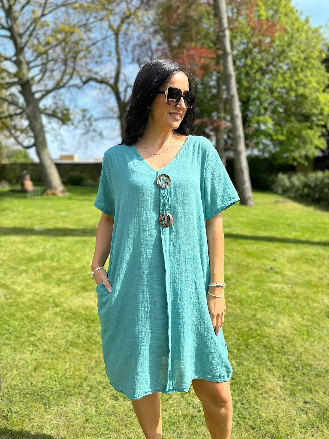 Sandra's Teal Tunic Dress with V-Neck and Buttons